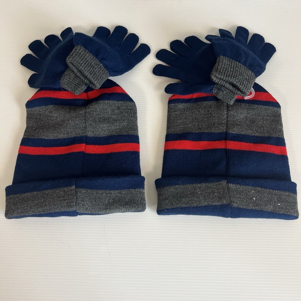 Twin Set Disney Mickey Mouse Hat & Gloves One Size New - Picture 2 of 9